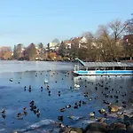 아파트 Martha - Ferienhaus, 3 Schlafzimmer, 2 Bis 6 Personen, S-bahn Nach Berlin, Strausseenaehe, Ruhige Lage *