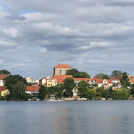 Appartement Martha - Ferienhaus, 3 Schlafzimmer, 2 Bis 6 Personen, S-bahn Nach Berlin, Strausseenaehe, Ruhige Lage *