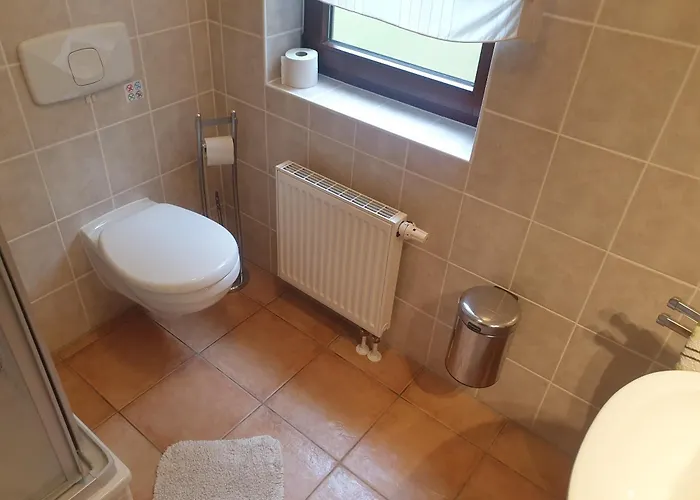 Martha - Ferienhaus, 3 Schlafzimmer, 2 Bis 6 Personen, S-bahn Nach Berlin, Strausseenaehe, Ruhige Lage