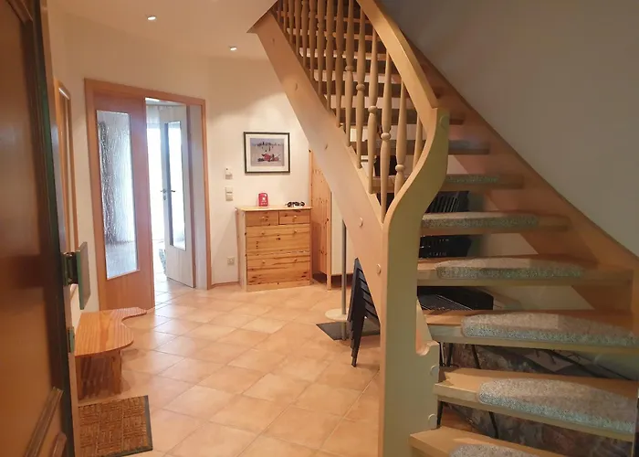 Martha - Ferienhaus, 3 Schlafzimmer, 2 Bis 6 Personen, S-bahn Nach Berlin, Strausseenaehe, Ruhige Lage Lejlighed