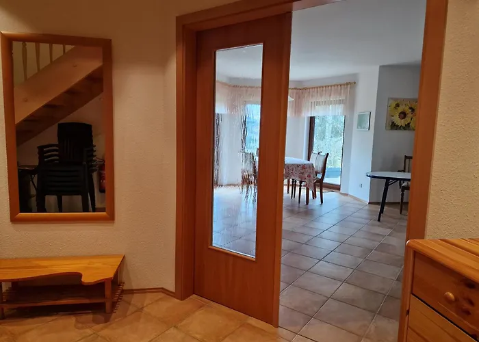 Martha - Ferienhaus, 3 Schlafzimmer, 2 Bis 6 Personen, S-bahn Nach Berlin, Strausseenaehe, Ruhige Lage