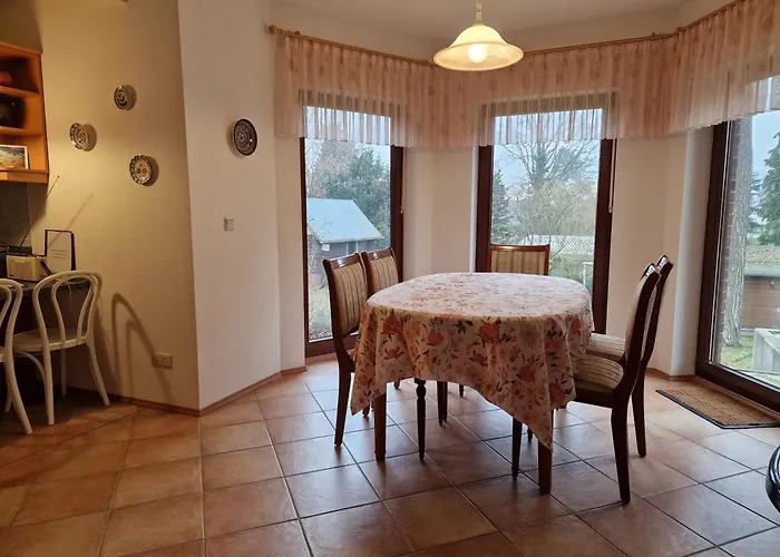 Martha - Ferienhaus, 3 Schlafzimmer, 2 Bis 6 Personen, S-bahn Nach Berlin, Strausseenaehe, Ruhige Lage Lejlighed *